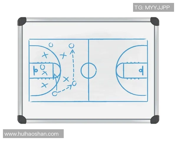 重庆篮球队阵地战解析：战术布局与球员配合的深度剖析